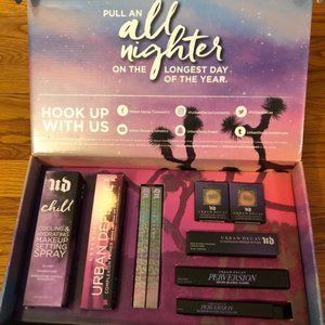 New Urban Decay Pull An All Nighter Makeup Set